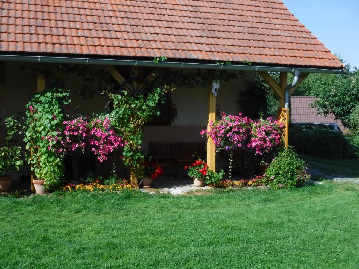 Farma Zahradnice Olbramovice  Exterior photo